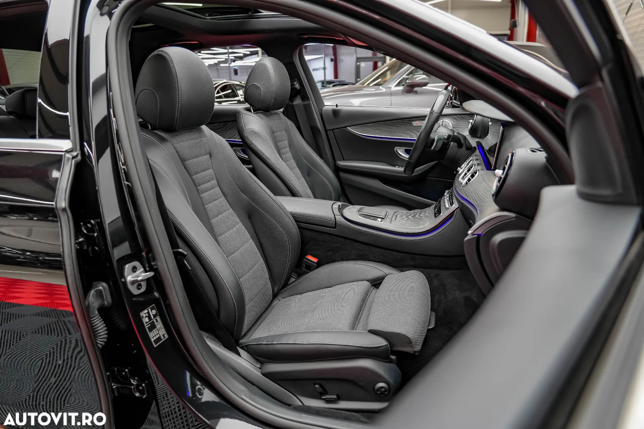Mercedes-Benz E 300de 4Matic 9G-TRONIC Edition AMG Line - 8
