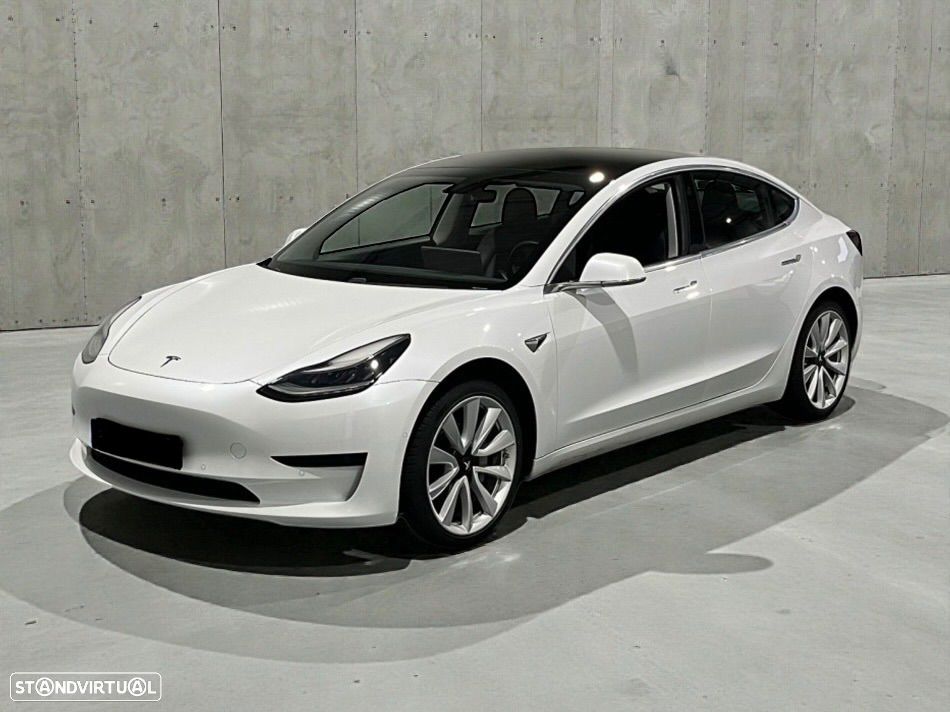 Tesla Model 3 Standard Range Plus RWD - 4
