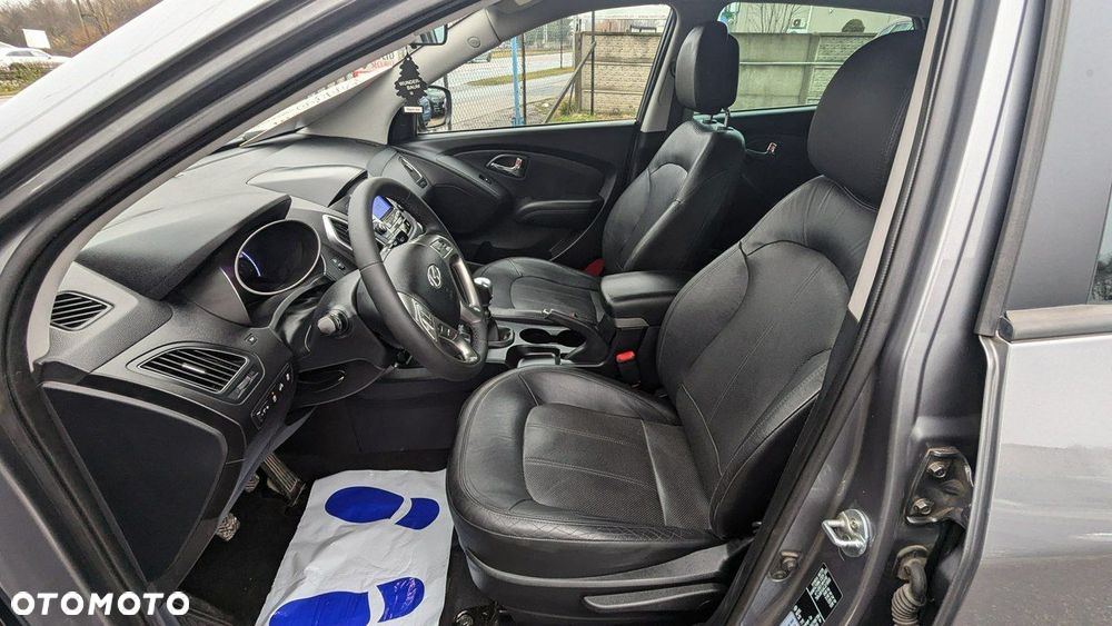 Hyundai ix35 - 11