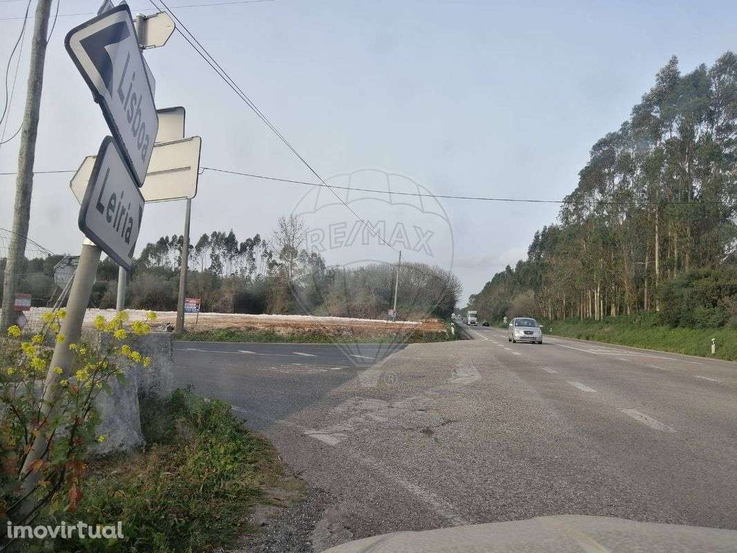 Terreno  para arrendamento - Grande imagem: 2/10