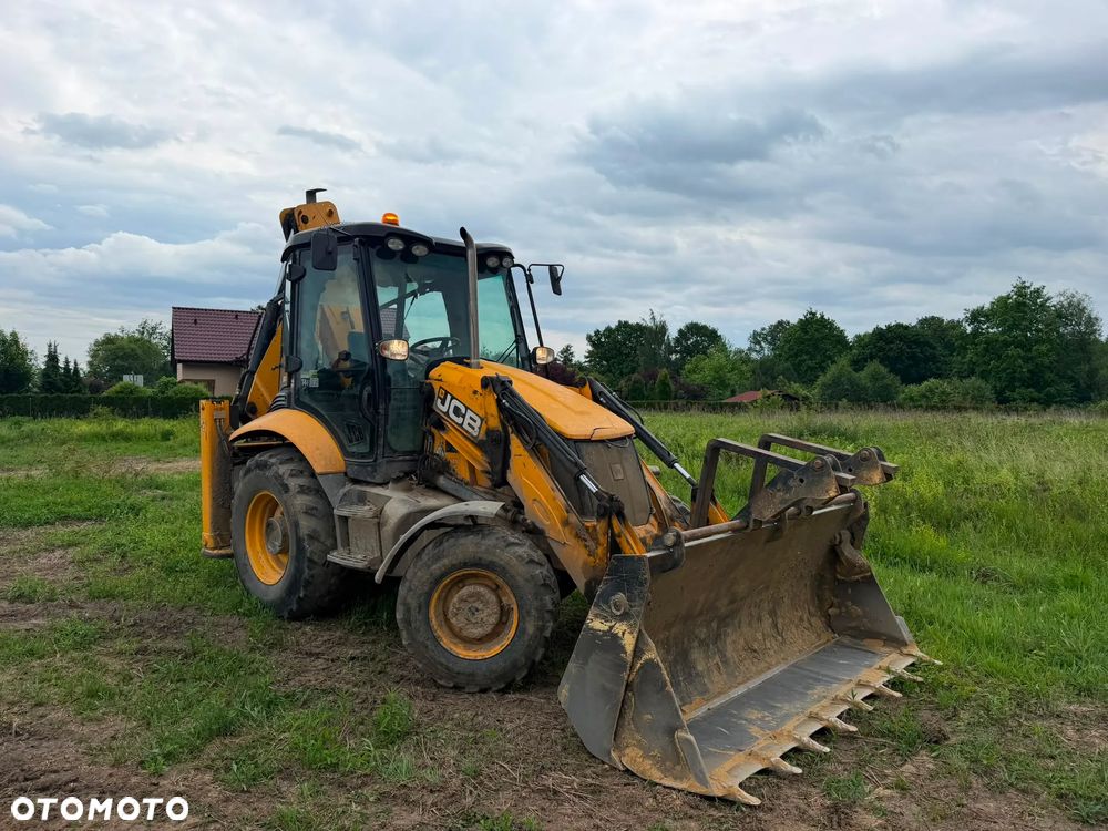 JCB 3 CX - 1