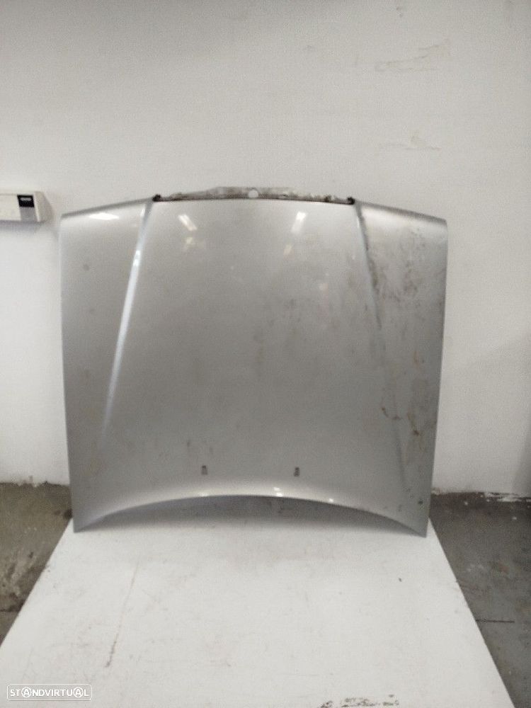 Capot Mercedes-Benz Três Volumes (W124) - 3