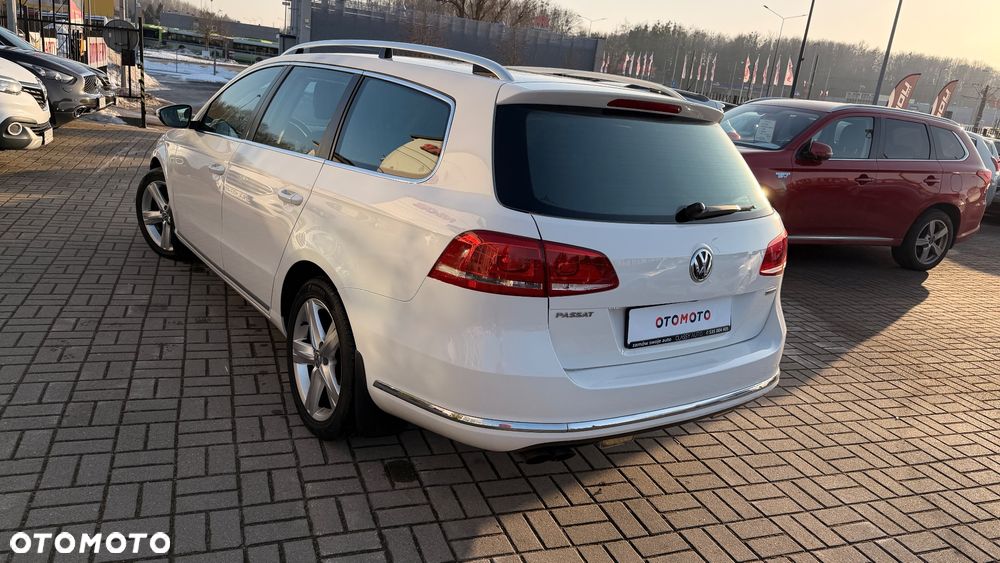 Volkswagen Passat 1.4 TSI BlueMotion Technology Highline - 3