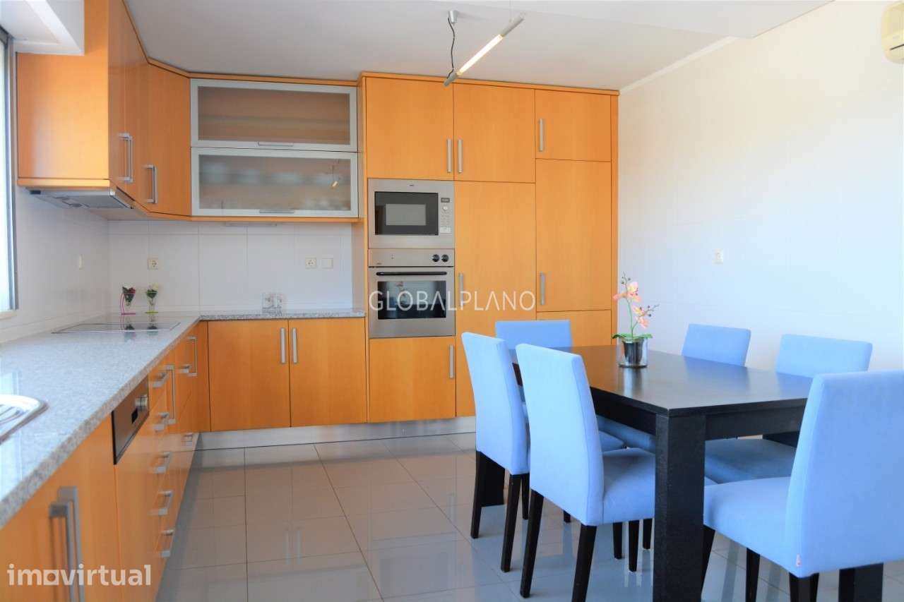 Magnifico Apartamento T4 na Praia da Rocha - Grande imagem: 3/22