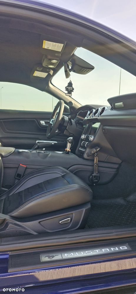 Ford Mustang - 10