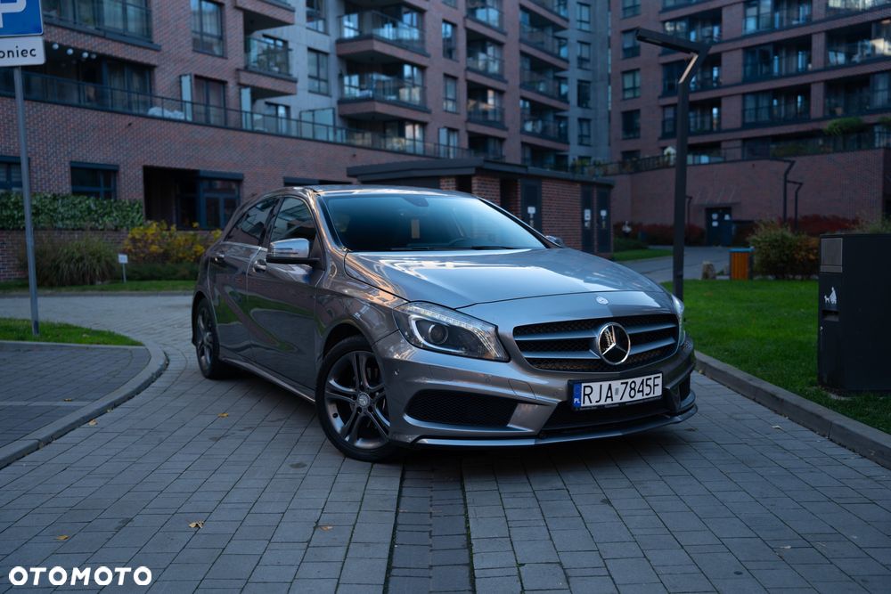 Mercedes-Benz Klasa A 180 CDI (BlueEFFICIENCY) 7G-DCT AMG Sport - 32