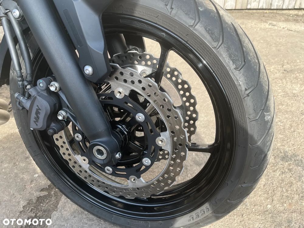 Kawasaki Z 650 - 11