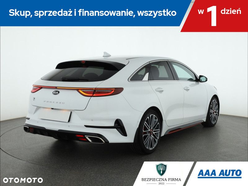 Kia ProCeed - 6