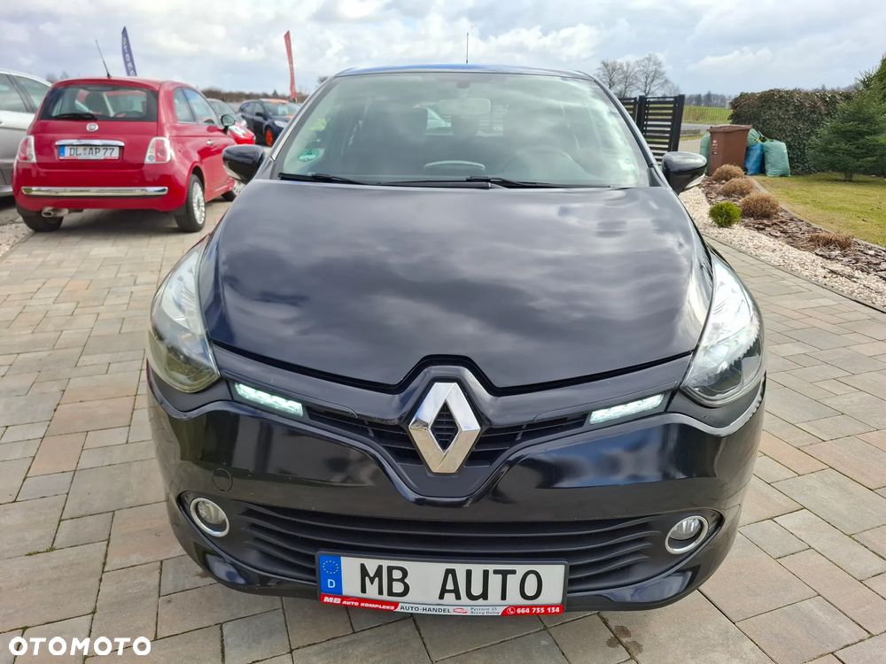 Renault Clio - 32