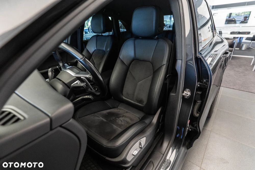 Porsche Macan - 16