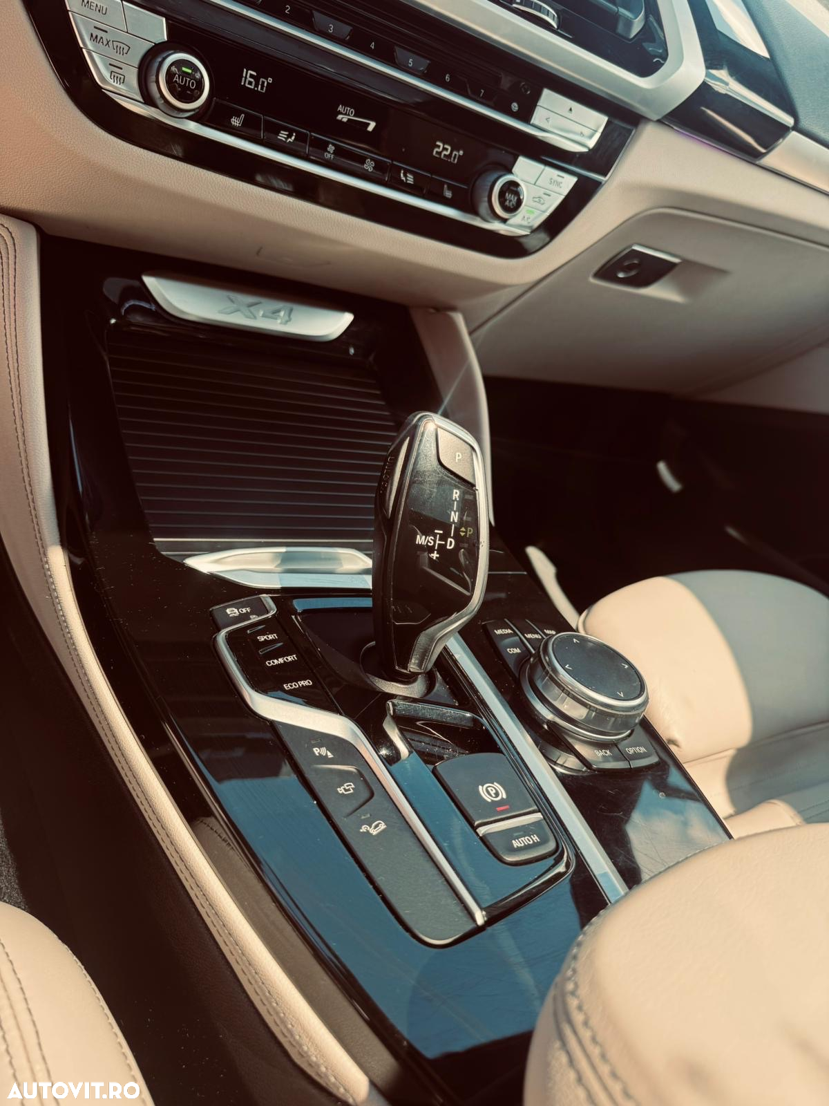 BMW X4 xDrive30i AT - 7