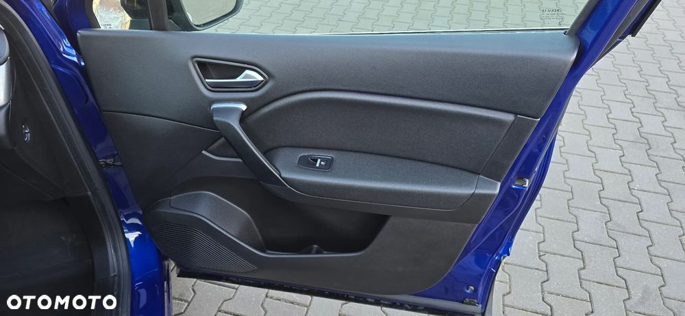 Renault Captur BLUE dCi 115 INTENS - 24