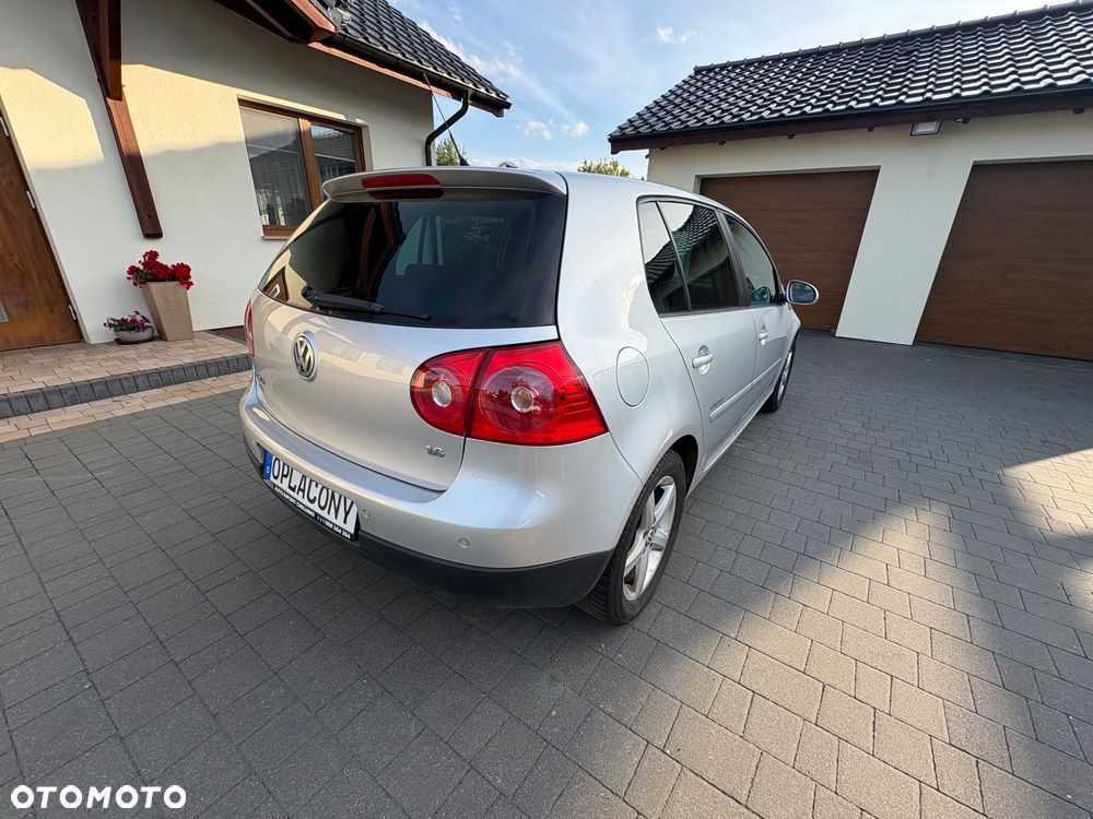 Volkswagen Golf 1.6 United - 13