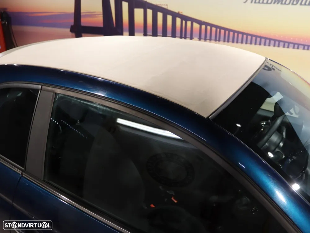 Fiat 500C 1.0 Hybrid Lounge - 29
