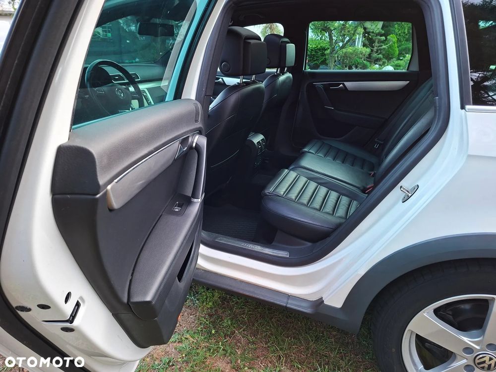 Volkswagen Passat Alltrack 2.0 TDI 4Mot DSG - 19
