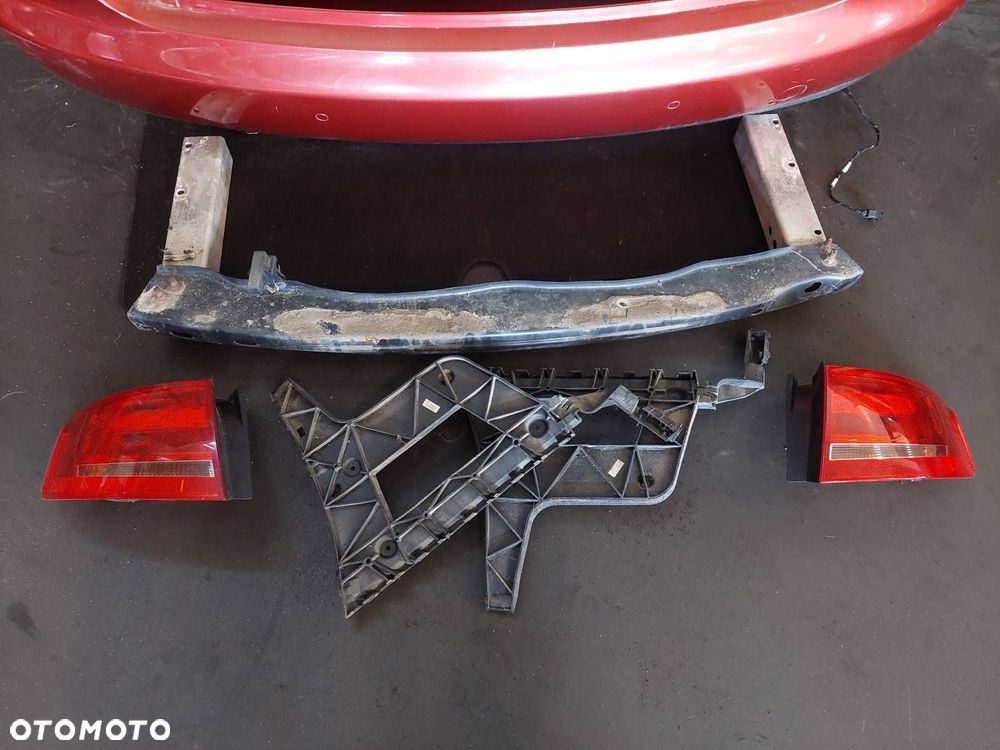 KOMPLETNY TYŁ KLAPA ZDERZAK BELKA LAMPY LAMPA AUDI A4 B8 SEDAN LZ3F - 2