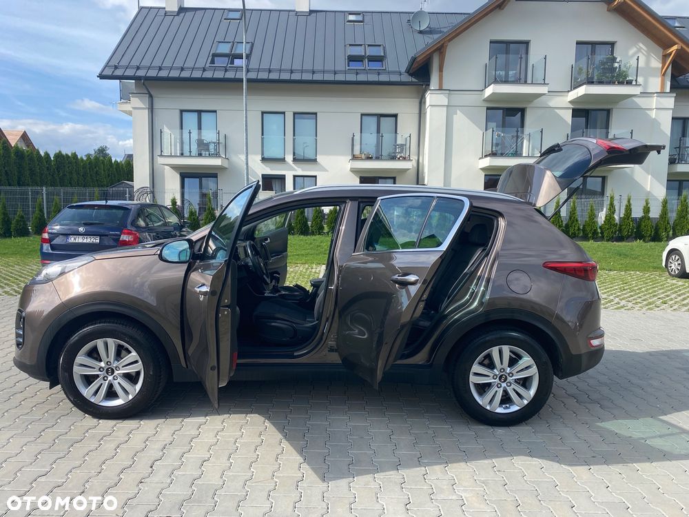 Kia Sportage 1.6 GDI 2WD Dream-Team Edition - 24
