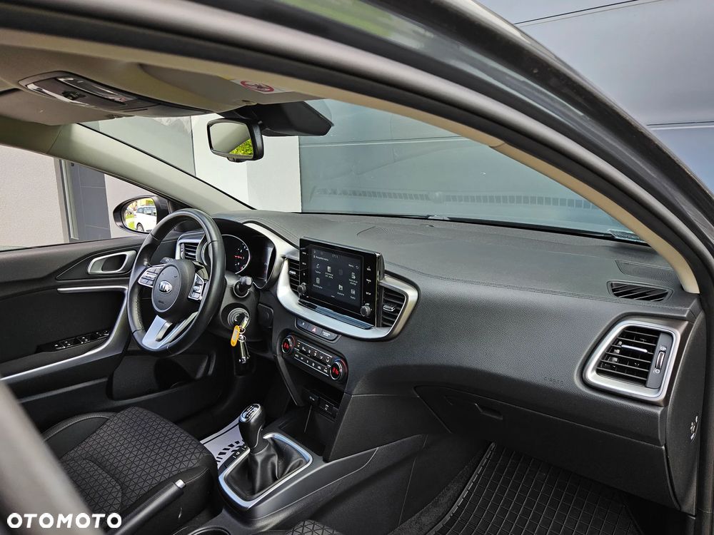 Kia Ceed 1.0 T-GDI M - 19