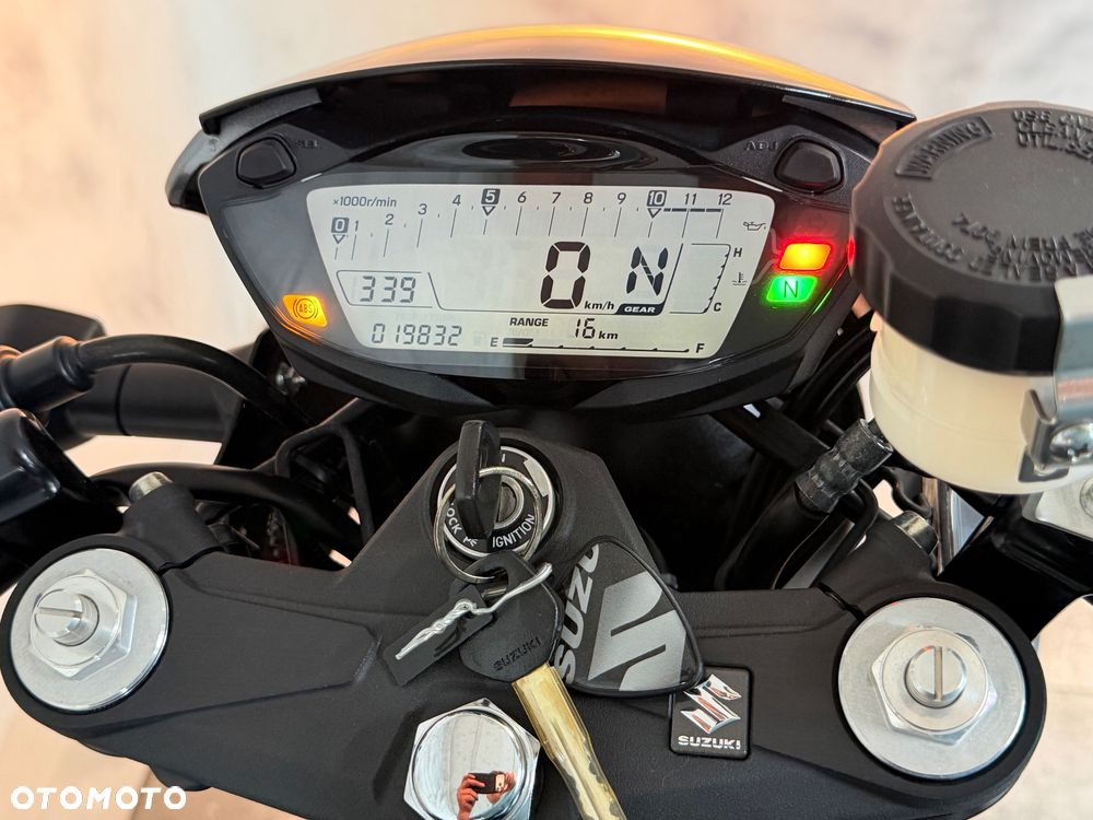 Suzuki SV - 14