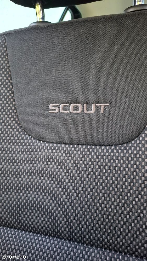 Skoda Octavia 1.6 TDI (Green tec) 4x4 Scout - 17