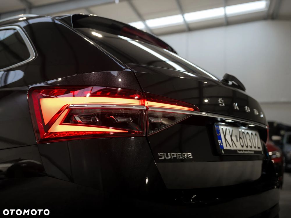 Skoda Superb 2.0 TSI Style DSG - 7
