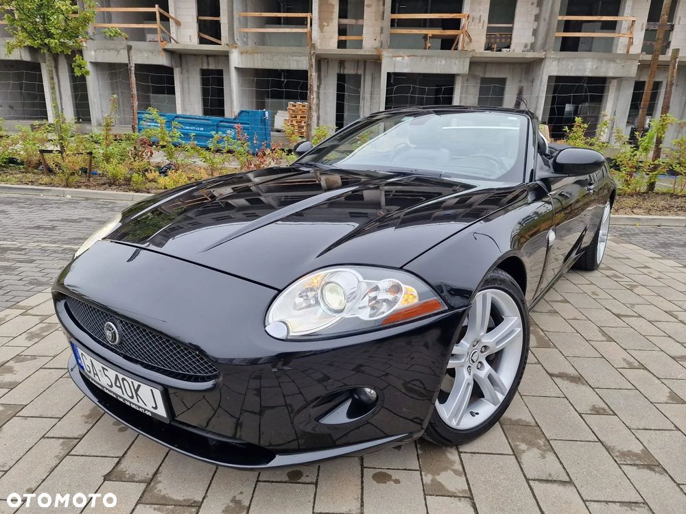Jaguar XK - 22