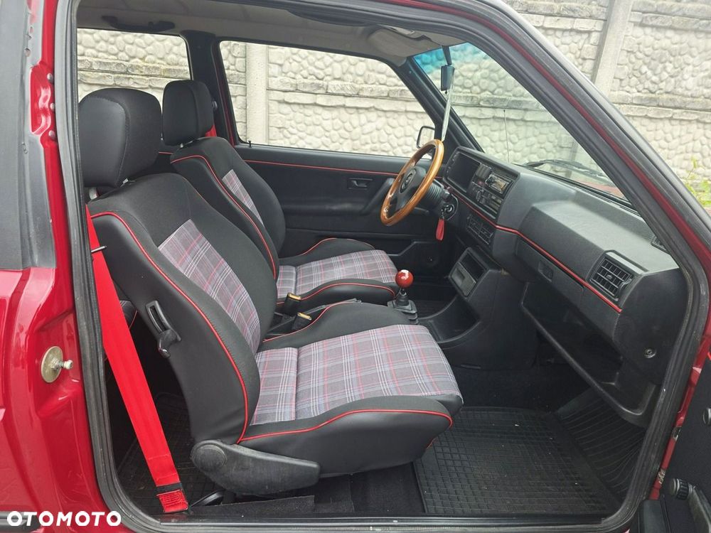 Volkswagen Jetta 1.3 GL - 20