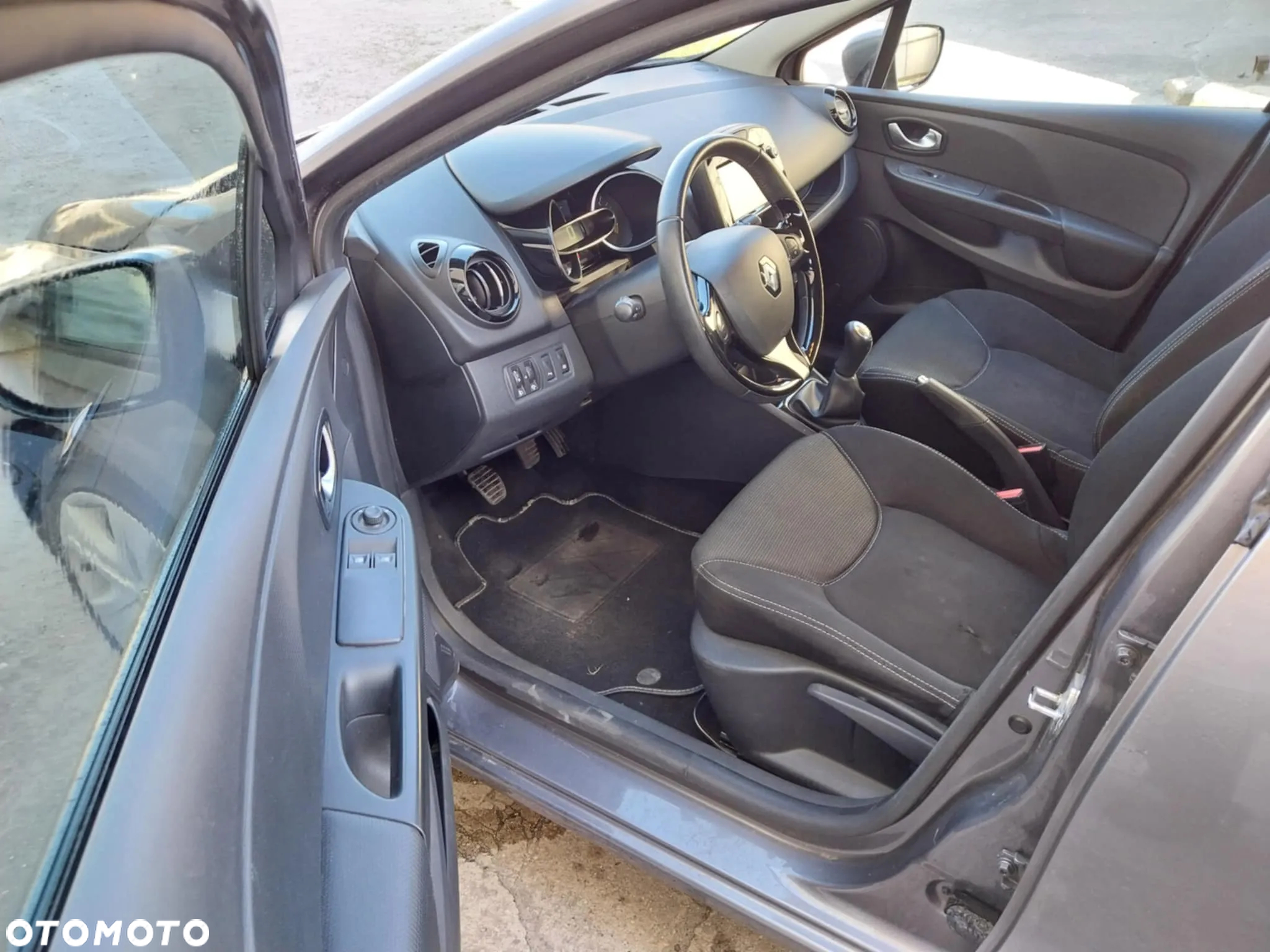 Renault Clio 1.5 dCi Energy Life - 4