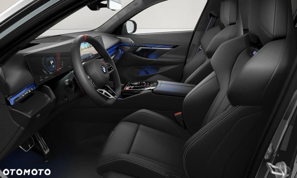 BMW M5 PHEV - 11