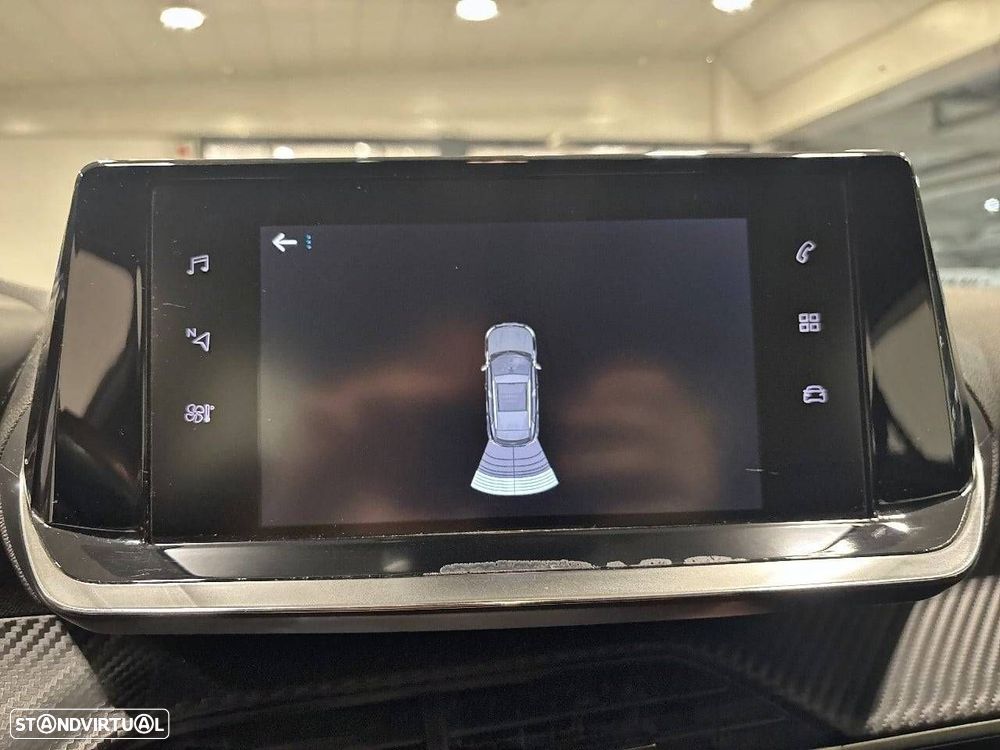 Peugeot 2008 1.2 PureTech Active Pack - 17