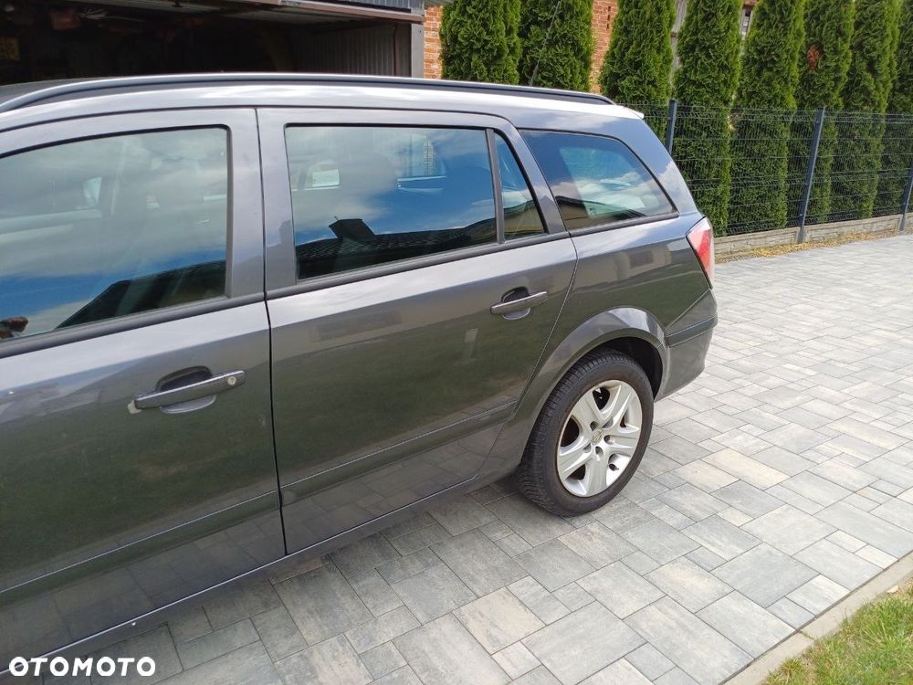 Opel Astra 1.9 CDTI Enjoy - 7