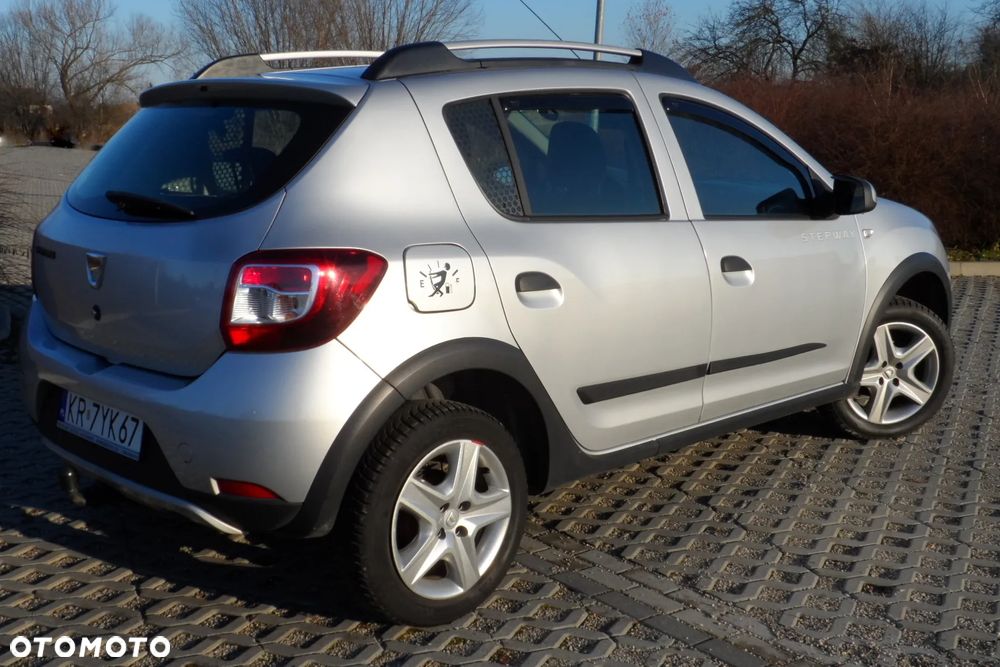 Dacia Sandero Stepway 0.9 TCe Laureate - 4