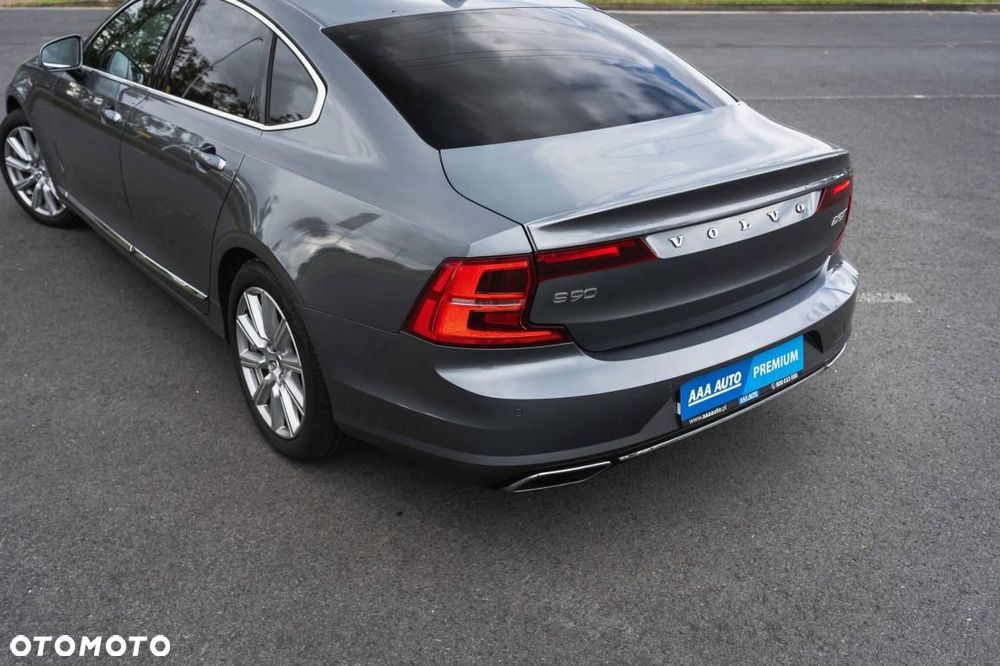 Volvo S90 - 13