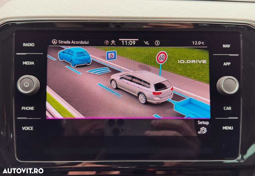 Volkswagen Passat - 34