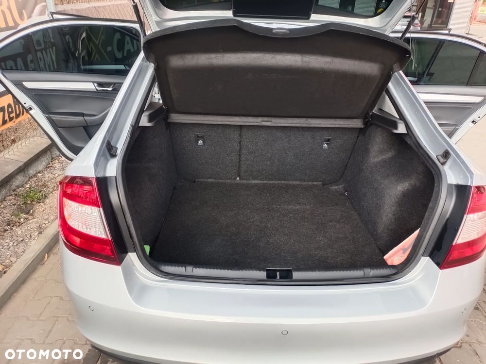 Skoda RAPID 1.6 TDI DPF Ambition - 8