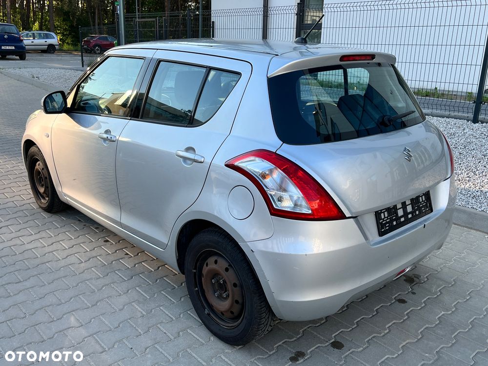 Suzuki Swift 1.2 Comfort Plus - 6