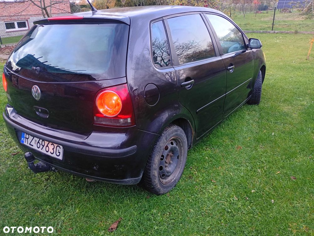 Volkswagen Polo - 8