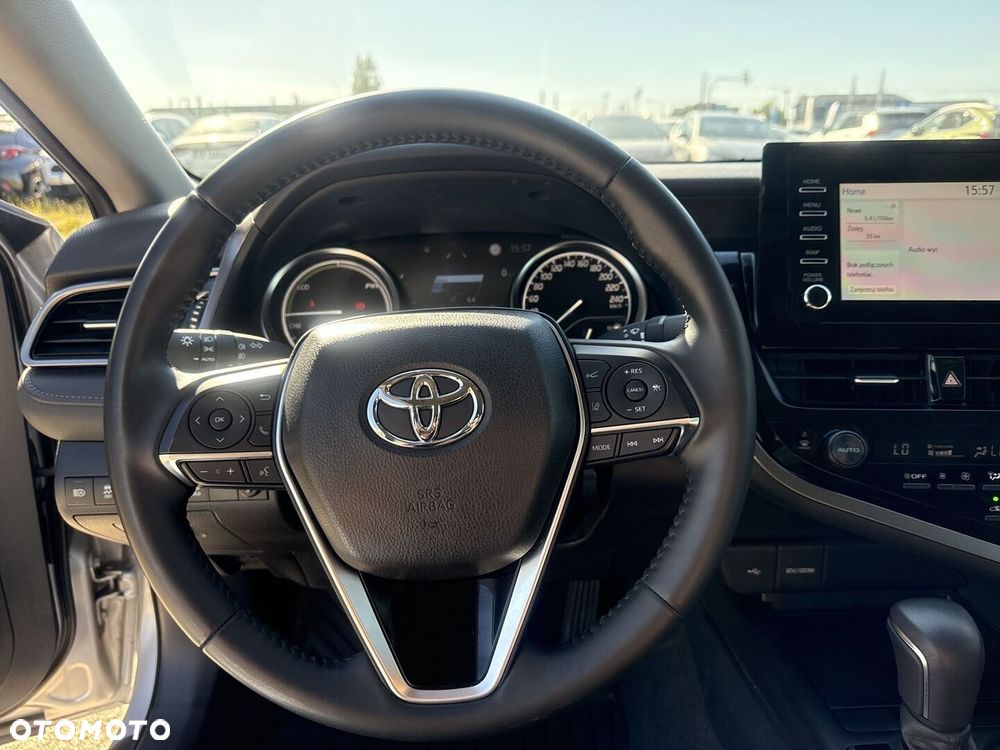 Toyota Camry 2.5 Hybrid Comfort CVT - 19