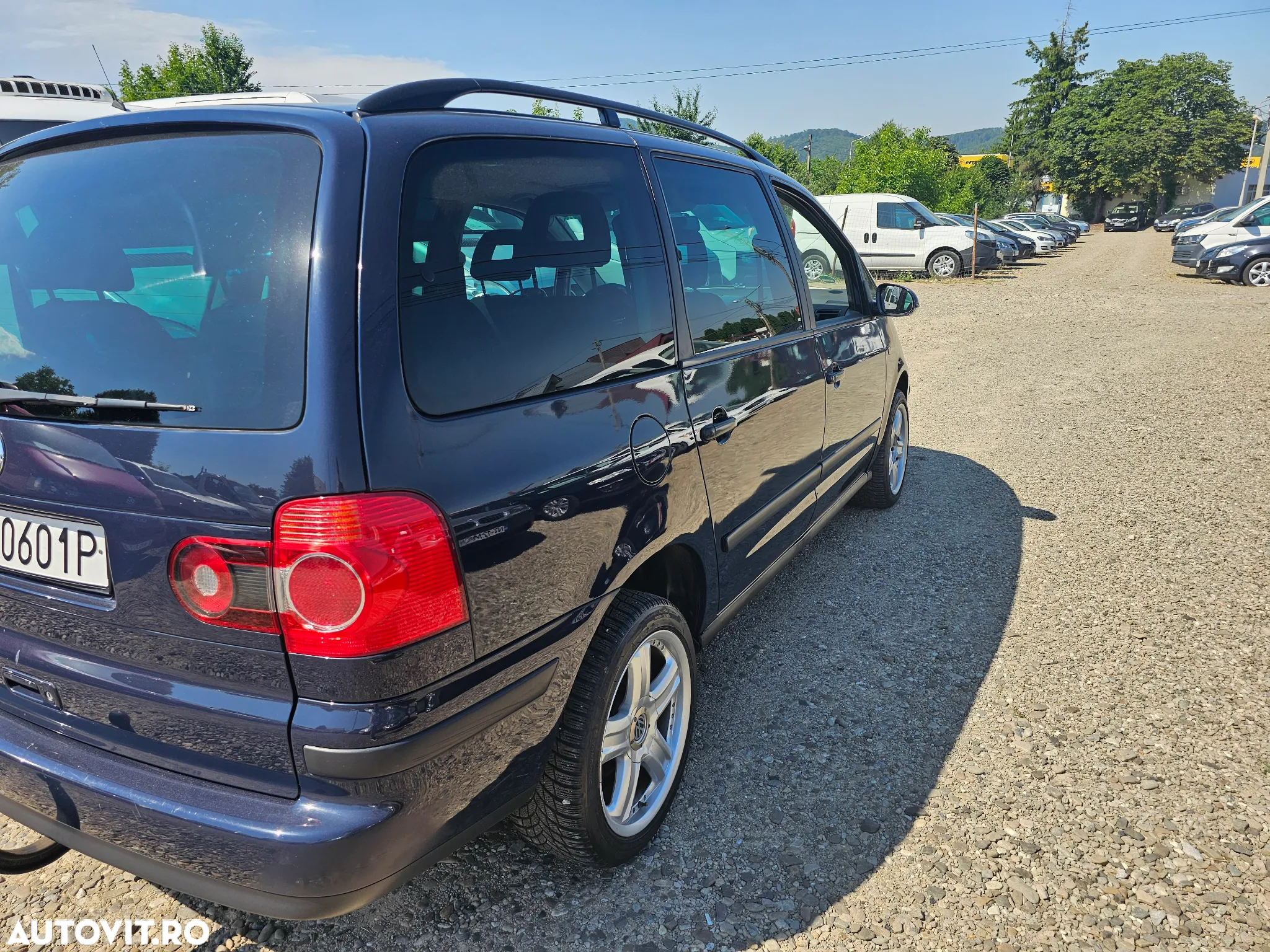 Volkswagen Sharan 1.9 TDI Comfortline Family - 5
