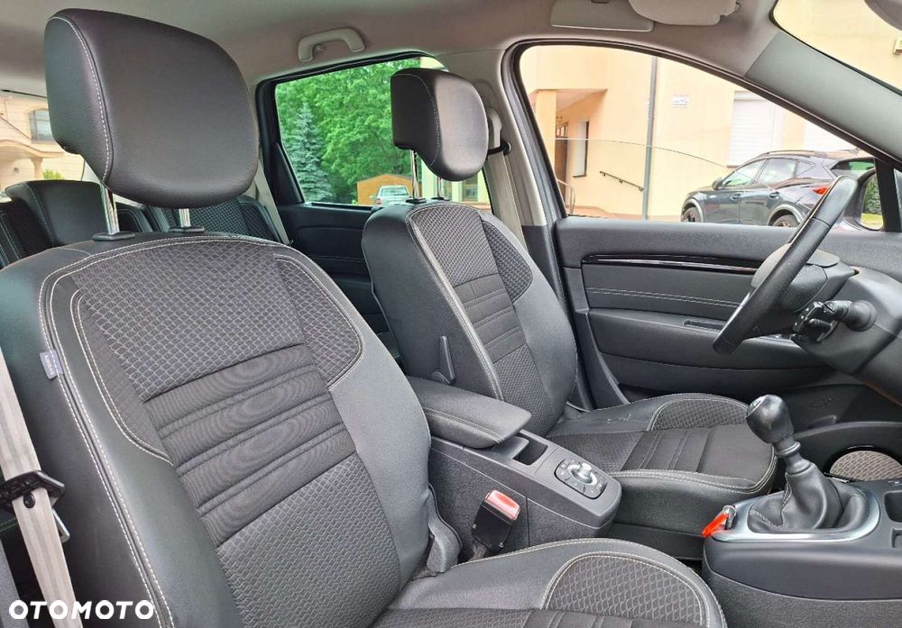 Renault Scenic - 15