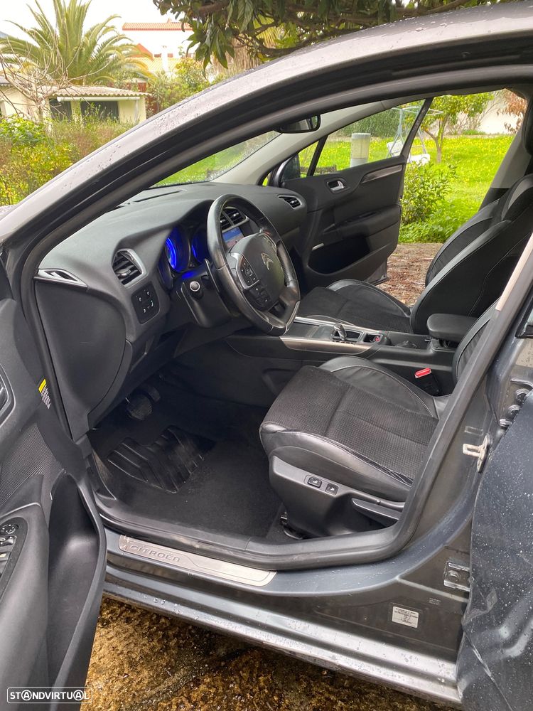 Citroën C4 1.6 e-HDi Exclusive CMP6 - 13