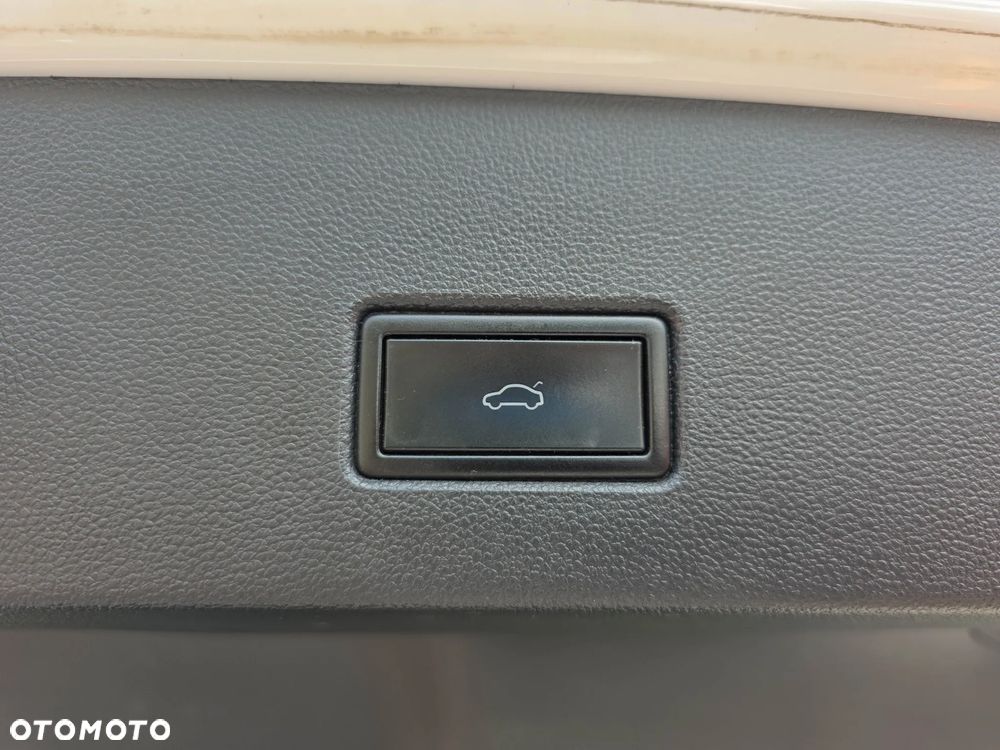 Volkswagen T-Roc 2.0 TDI SCR DPF Premium - 21