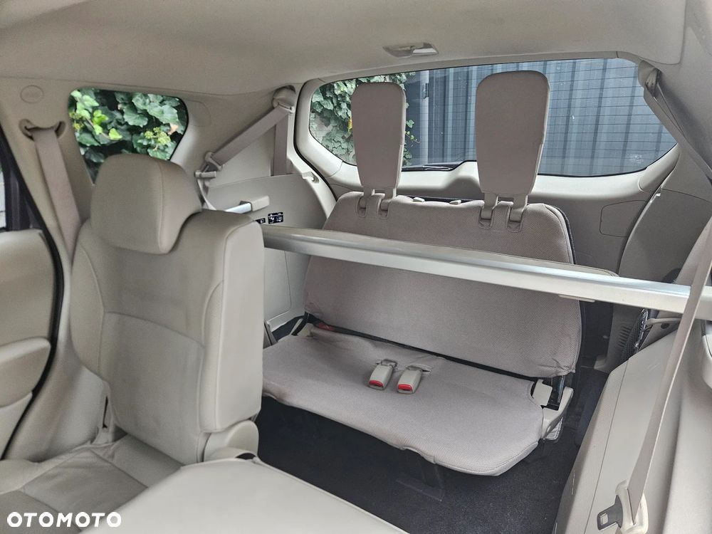 Mitsubishi Outlander 2.2 DI-D 4WD Intense - 25