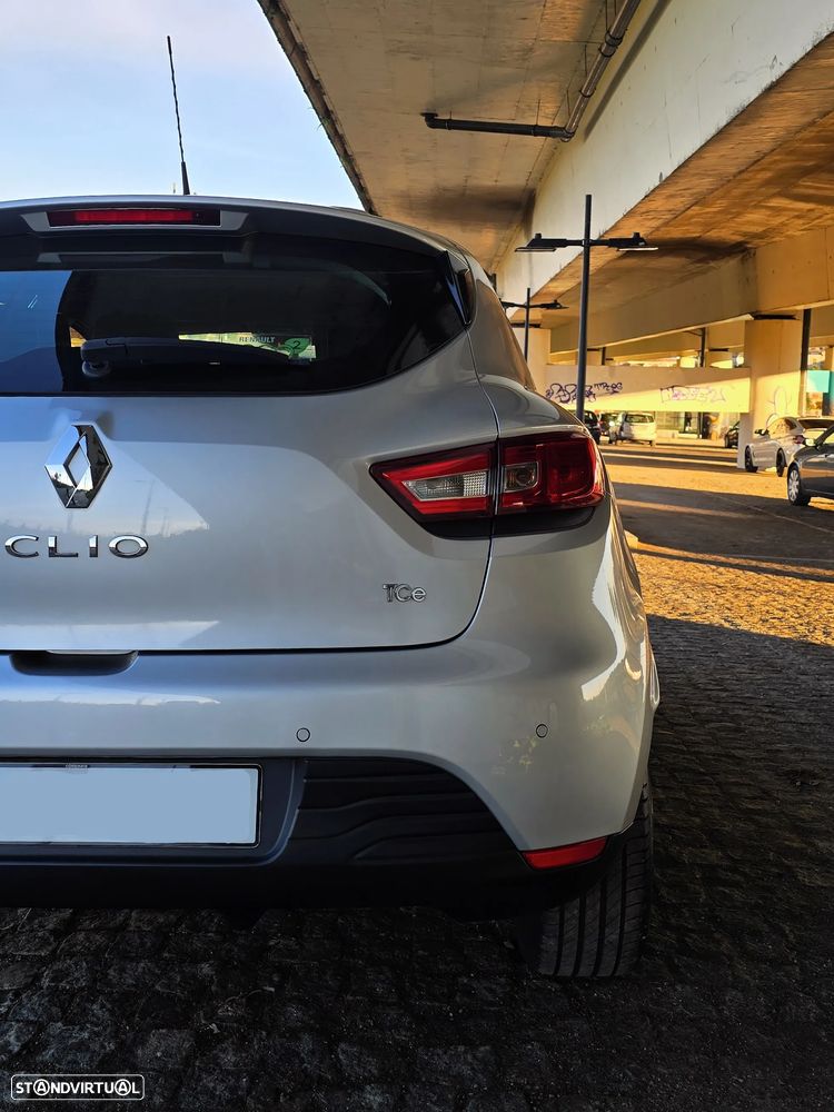 Renault Clio 0.9 TCE Dynamique S - 13