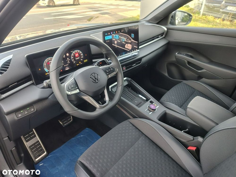 Volkswagen T-Roc 1.5 eTSI R-Line DSG - 8