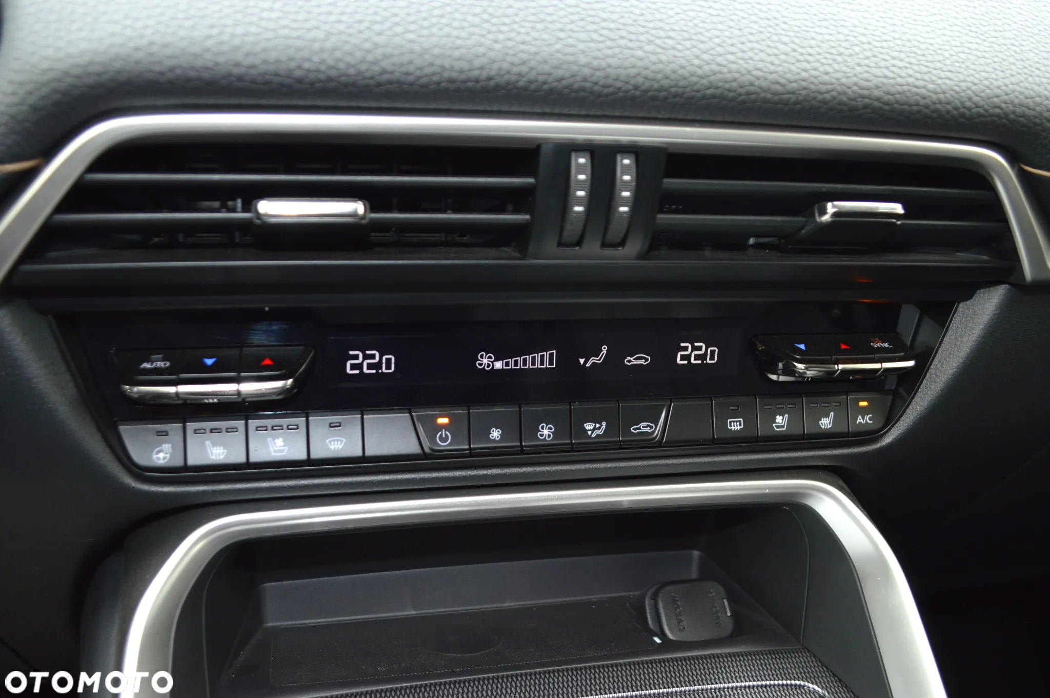 Mazda CX-60 - 25