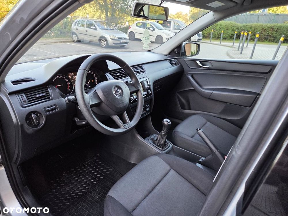 Skoda RAPID 1.4 TDI DPF Active - 17