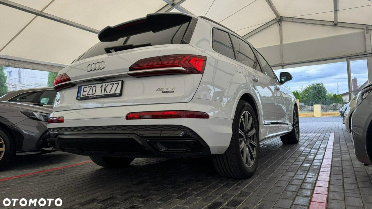 Audi Q7 - 17
