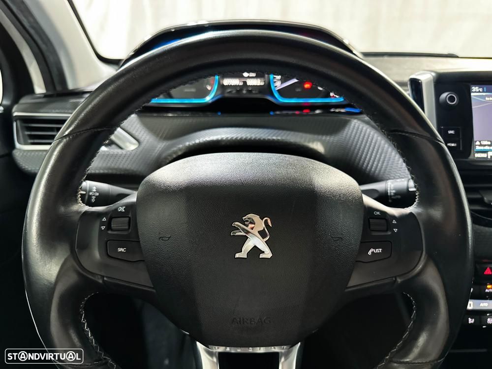 Peugeot 2008 1.2 PureTech GT Line - 41