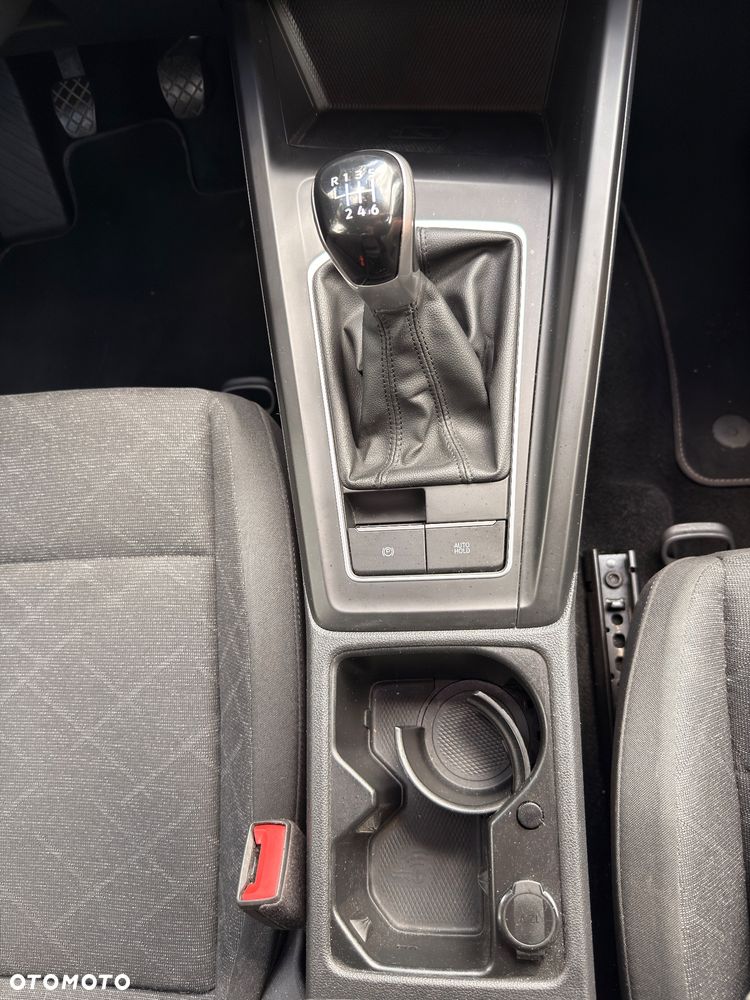 Volkswagen Golf 1.0 TSI Life - 12